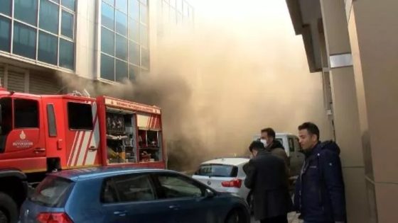 حريق يسقط جرحى داخل ورشة صناعية في إسطنبول