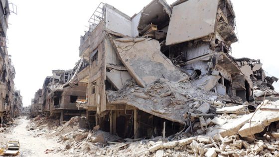 “التعفيش” يطال ما تبقى من منازل ريف حلب