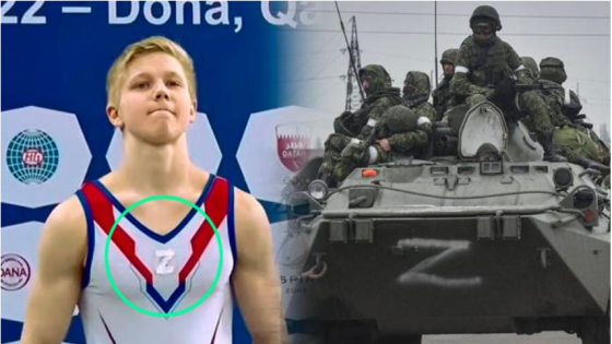 بالفيديو: لاعب جمباز روسي يشـ.ـعل أزمة لحمله علامة Z العسكرية على منصة التتويج