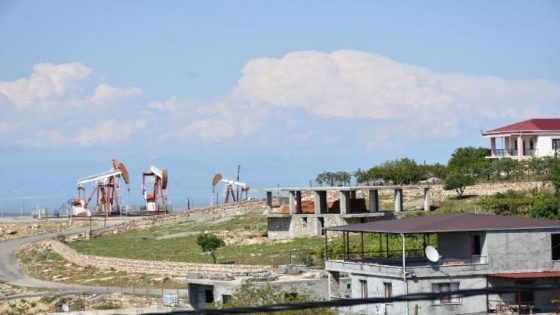 تركيا: سكان قرية في ولاية باتمان يستخدمون الكهرباء المجانية منذ 74 عاما.. والسبب!!