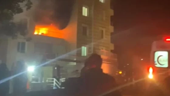 اندلاع حريق كبير في سكن للطلاب بتونجلي (صور)