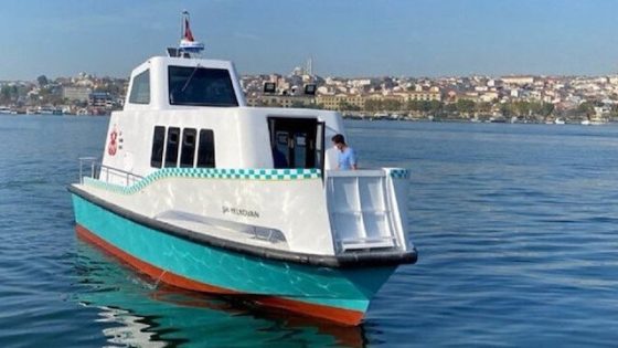 إسطنبول… البلدية تطلق خدمة “التاكسي البحري” للنقل بين شطريها الأوروبي والآسيوي
