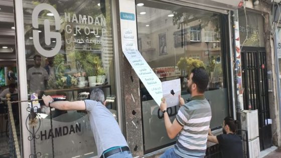 عمليات تفتيش على اللّافتات في أماكن عمل الأجانب العاملين في إسطنبول