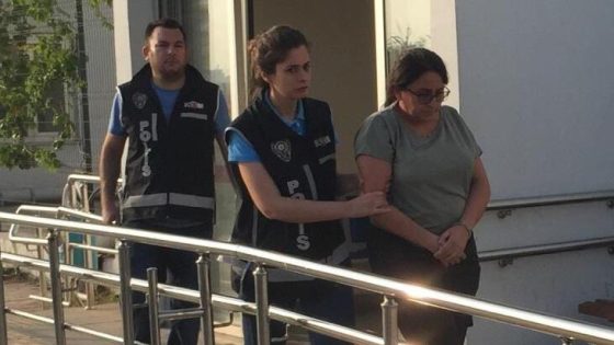 القبض على ممرضة تركية سرقت 7 ملايين ليرة من أموال المستشفى الذي تعمل به بطريقة لا تخطر على البال