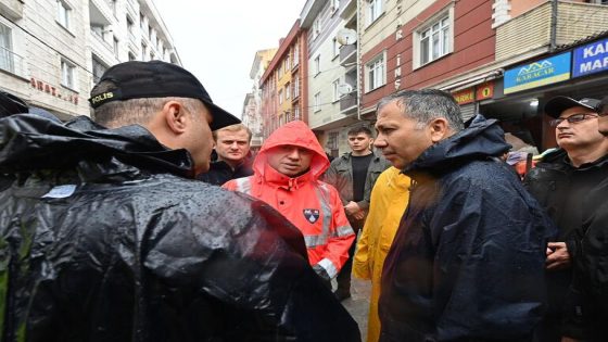 والي إسطنبول يكشف عن الأضرار الذي سببها الفيضان في الولاية