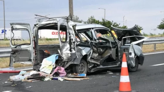 حادث كارثي في تكيرداغ أدى إلى وفاة 3 أشخاص وإصابة آخرين