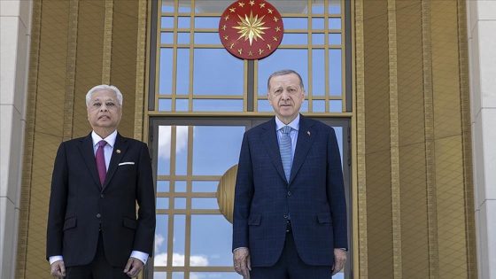 الرئيس أردوغان يستقبل رئيس وزراء ماليزيا