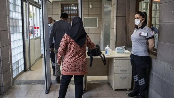 بدء تركيب”أنظمة أمان الأبواب” في مستشفيات تركيا