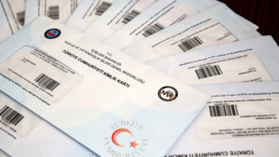 شائعة جديدة تطارد اللاجئين في تركيا.. ما حقيقة توزيع جنسيات للحصول على أصوات الناخبين؟ (صور)