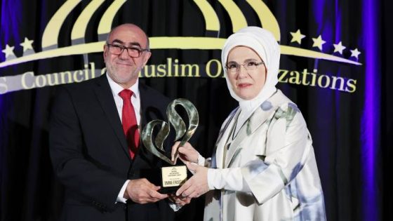 أمينة أردوغان تتسلّم جائزة “إنجازات النساء المسلمات” في نيويورك