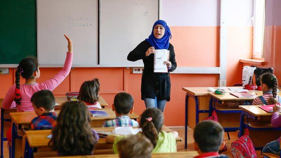45% من الأطفال السوريين يتوقفون عن الذهاب للمدارس في تركيا
