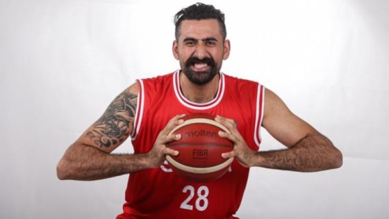 لاعب تركي بمنتخب كرة السلة يتحدث عن سكان دمشق .. ماذا قال؟