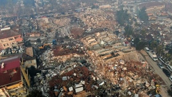 بعد كارثة الزلزال ووفاة مايقارب الألف شخص… بدء محاكمة متعهدي مجمع في أنطاكيا