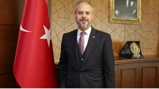 مرسوم رئاسي خاص بتعيين “عاكف تشاغطاي قليج” مستشاراً لأردوغان