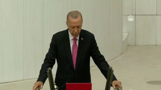 الرئيس أردوغان يؤدي اليمين الدستورية في البرلمان التركي رئيسا لتركيا لولاية جديدة
