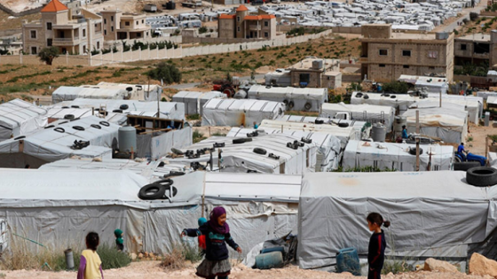 نواب في بلد عربي يطالبون بنزع صفة اللجوء عن اللاجئين السوريين