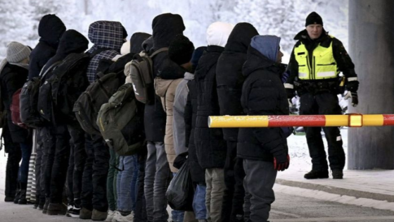 فنلندا تفتح معبرين بعد إغلاق الحدود للحد من تدفق اللاجئين