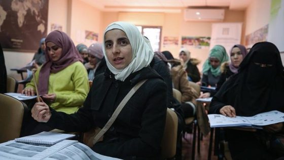 مشروع “تعزيز الفرص الاقتصادية” يقدم فرص عمل للنساء السوريات والتركيات في تركيا (صور)