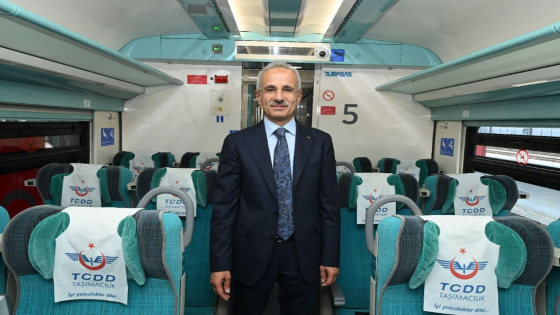 وزير النقل والبنية التحتية في تركيا: سيسافر 35 مليون شخص خلال العطلة