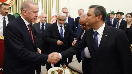 أردوغان يدعو رئيس حزب الشعب الجمهوري لحضور احتفالات الذكرى الـ 50 لعملية السلام