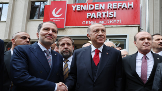 رئيس حزب “الرفاه الجديد” يدعو الحكومة التركية لوضع خطة تضمن عودة السوريين الى بلادهم