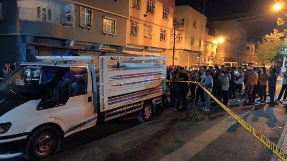 تفاصيل عن الحادثة المروعة في مدينة غازي عنتاب و التي أدت إلى مقتل خمسة أشخاص